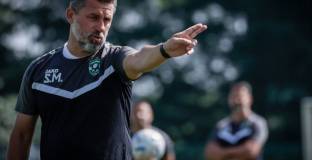 Бивш треньор на Левски започна работа в Лудогорец