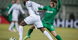 Лудогорец би Славия и направи нова крачка към поредната титла