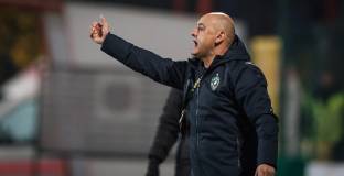 Ултрасите на Лудогорец поискаха оставката на Мота