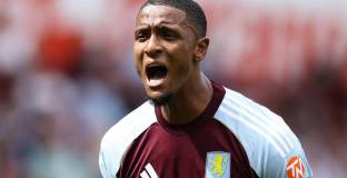 Езри Конса: Победата над Лил беше много важна за Астън Вила