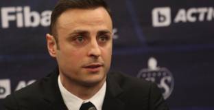 Бербатов: Роналдо е страхотен, но Меси е номер едно