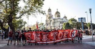 Феновете на ЦСКА с мощно шествие в морската столица