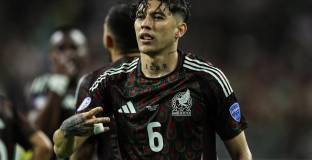 Мексико - Ямайка 1:0 