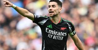 Жоржиньо продължава преговорите с Фламинго