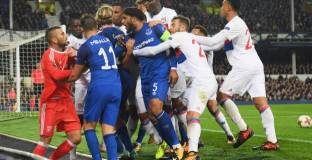 Евертън - Лион 1:2 