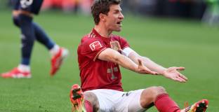 Байерн Мюнхен с грешна стъпка, но от Леверкузен не се възползваха (видео)