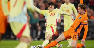 Испания се спаси от загуба срещу Нидерландия