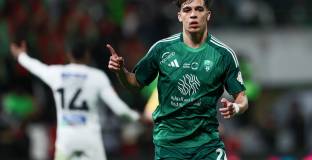 Вейга смени Ал-Ахли с Порто