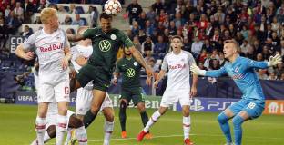 Залцбург затвърди позицията си срещу Волфсбург (видео)
