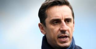 Невил: Ливърпул трябва да отпадне от Байерн Мюнхен