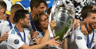 Реал Мадрид и Барселона се интересуват от Пиянич 