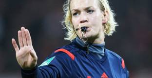 В Иран не показаха мач на Байерн Мюнхен заради съдията