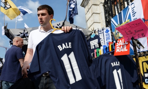 Тотнъм предприе масова разпродажба на тениските на Гарет Бейл