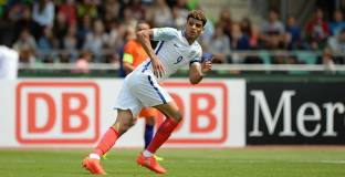 Челси увеличава претенциите си за компенсацията на Соланке 