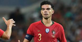 Пепе ще пропусне мачовете на Португалия през март