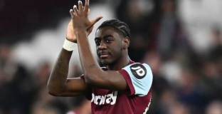 Ман Сити съгласува компенсацията за Мубама