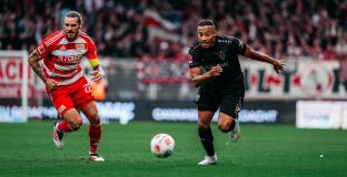 Унион Берлин	- Щутгарт 2:1 