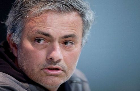 Моуриньо се съгласи на 40-милионен контракт с Челси