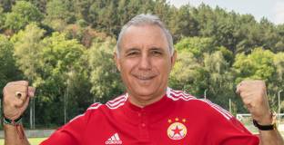 Стоичков надъха ЦСКА-София преди мача със Зоря