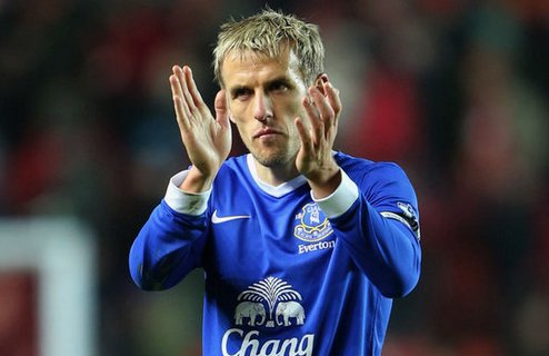 Фил Невил завърши кариерата си