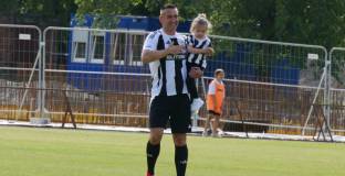 Камбуров: За мен е награда, че хората напълниха стадиона 