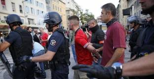 32-ма са задържаните англичани в Холандия 