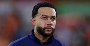 Нидерландия се спаси от резил срещу Литва, Депай обаче счупи рекорд