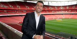 Еду състави списък с десет нападатели