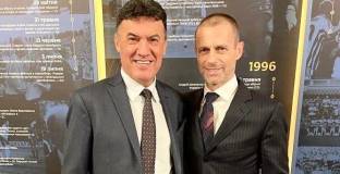 Боби Михайлов: С моя приятел Александър Чеферин смятаме, че бг футболът е в добри ръце