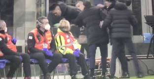 Лаутаро наплюл Ернандес, във вторник решават за наказание