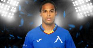 Официално: Левски парафира с двойника на Ван Дайк (видео)