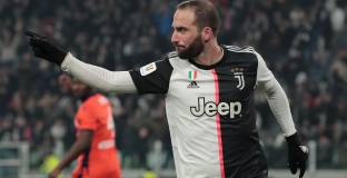 Игуаин: Често спорим със Сари