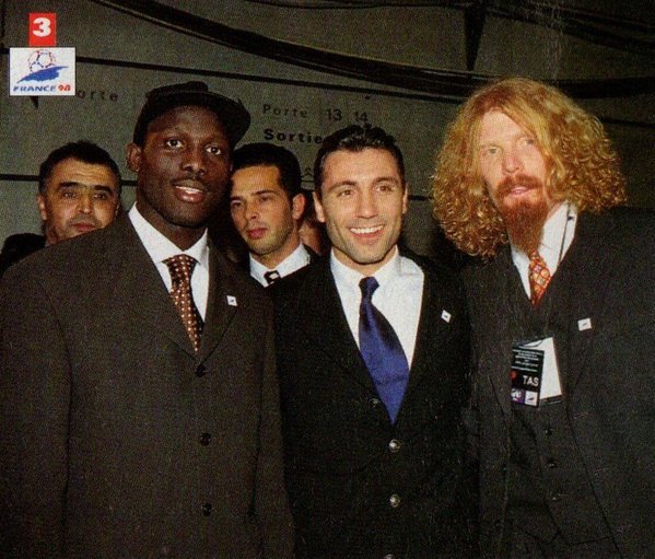 Колоритно трио. 