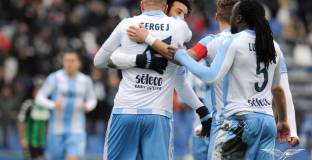 Лацио измъкна точка при визитата си на Каляри (видео)