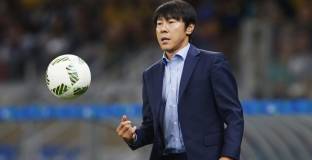 Треньорът на Южна Корея: Ръстът на шведите повлия на моите момчета 