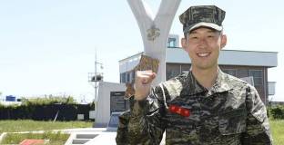 Сон се върна в Англия