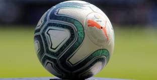 Притежателите на правата във Франция прекратиха плащанията