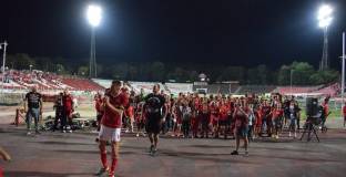 Феновете на ЦСКА подкрепиха своя капитан