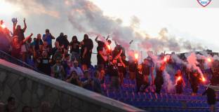 Отлична новина: Стадионът на Спартак Варна вече е с осветление