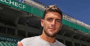 Барса намери заместник на Де Йонг в Елче