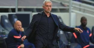 Моуриньо: Локо Пловдив са играли повече официални мачове от нас