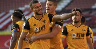 Шефилд Юнайтед - Уувърхемптън 0:2 