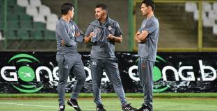 Шефовете на ЦСКА вдигнаха мерника на Крушчич?