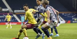 Уест Бромич - Бърнли 0:0 