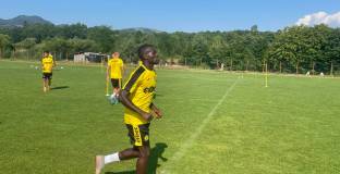 Рууни блести за Миньор Перник в контрола срещу Чавдар Етрополе