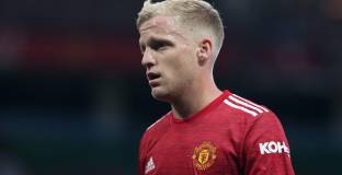  Ван де Бек не може да напусне Ман Юнайтед през зимата