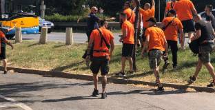 Фенове на АПОЕЛ дойдоха в София и се сбиха с полиция на Орлов мост