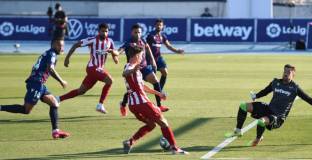 Атлетико с труден успех срещу Леванте (видео)