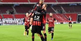 Щутгарт - Айтрахт 2:2 