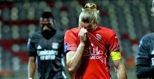 Ним - Олимпик Лион 2:5 